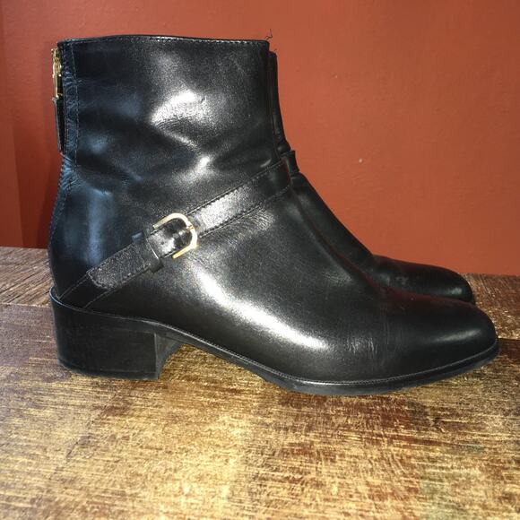 LK Bennett Kaitlyn Black Leather Ankle Boot Womens 38 (7.5-8) Zip Up Low Heel - Picture 2 of 11